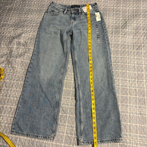 #0051 Aeropostale Light Blue Flare Jeans - Picture 4 of 7